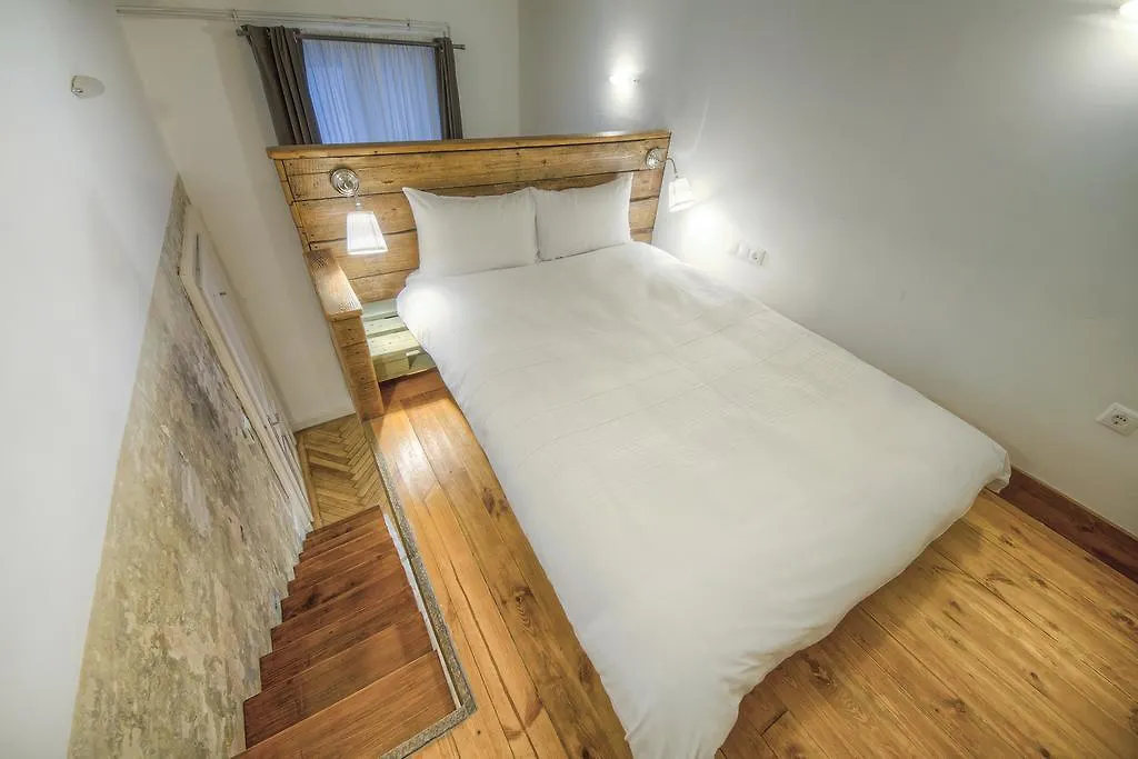 The Living Quarters Apartment Budapesta Ungaria